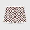 Short en crochet à motifs floraux