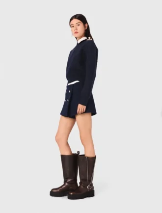 Short en tweed avec ceinture contrastée