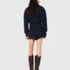 Short en tweed avec ceinture contrastée