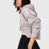 Sweat-shirt court avec logo brodé