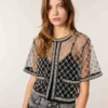 Top en tulle brodé Top en tulle brodé