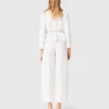 Veste courte avec ceinture ornée de bijoux Veste courte avec ceinture ornée de bijoux