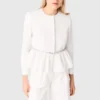 Veste courte avec ceinture ornée de bijoux Veste courte avec ceinture ornée de bijoux