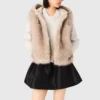 Veste courte en fausse fourrure